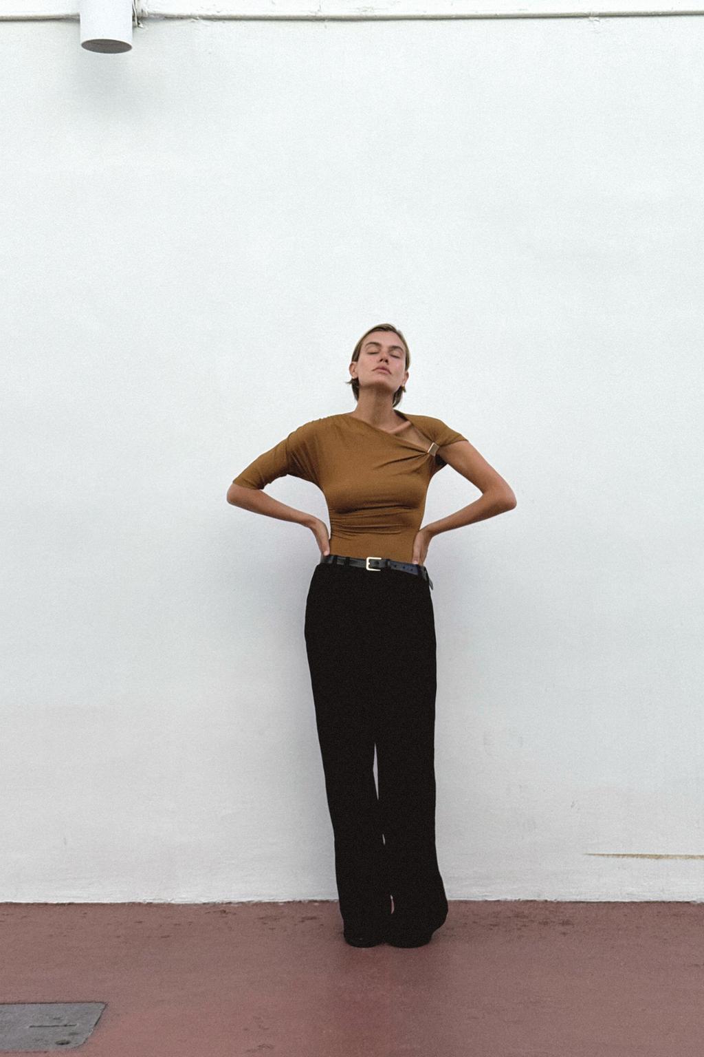 ASYMMETRICAL POLYAMIDE TOP